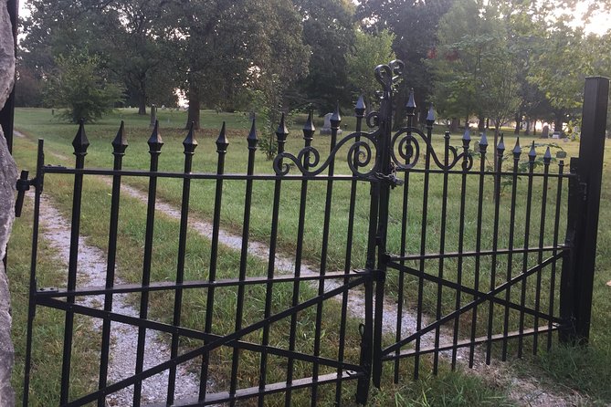 1.5-Hour Cemetery Ghost Hunt in Chattanooga - Is $33.95 a fair price?