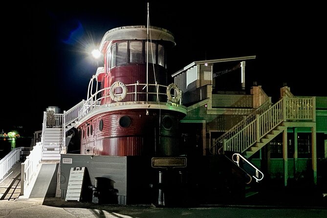90-Minute Ghost Walking Tour in Boothbay Harbor - Harbor House Inn and the rocking chair in Room 5