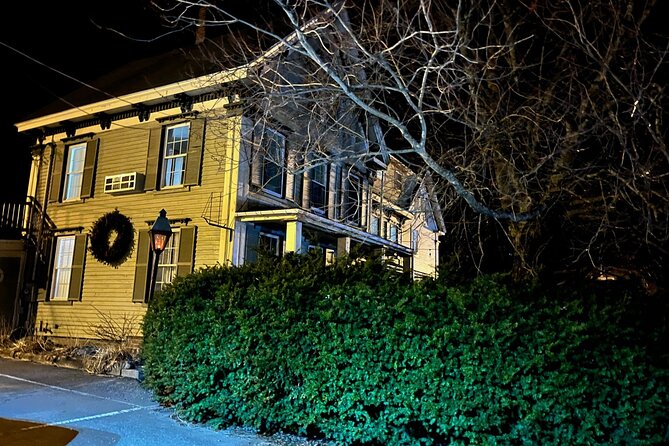 90-Minute Ghost Walking Tour in Boothbay Harbor - Whale Park, ocean views, and sea serpents