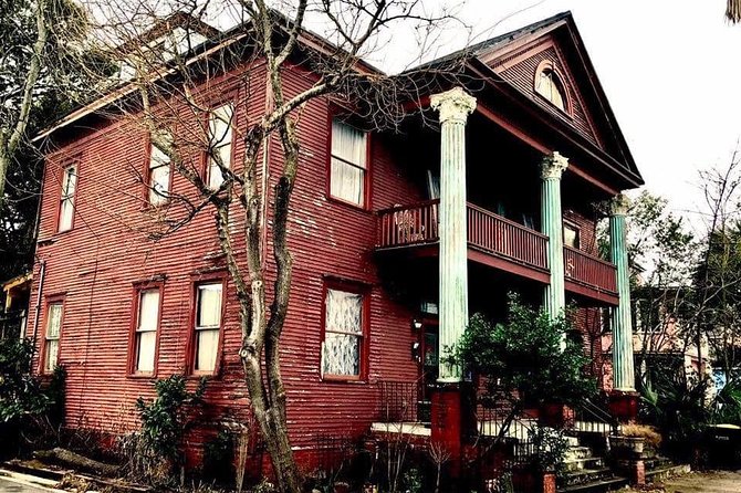90 Minute Historic Savannah Walking Haunted Bar Pub Crawl - McDonough’s closes with a former hospital
