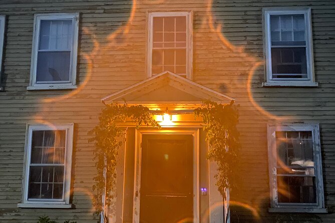 A Ghost Hunting Tour Specters and Apparitions in Salem - Starting at Salem Old Town Hall