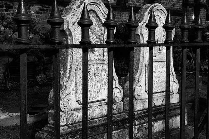 A Ghost Tour with 10 ORIGINAL Stories AND Equipment! - How much history should you expect?