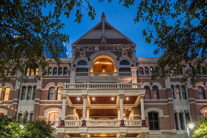 A Spooky Ghost Hunt in Austin - How the Let’s Roam app changes the experience