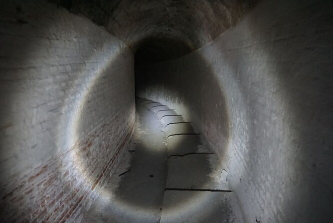 Abandoned and haunted military base - the ghosts tour - Why Fort Chitila feels unlike a normal Bucharest tour