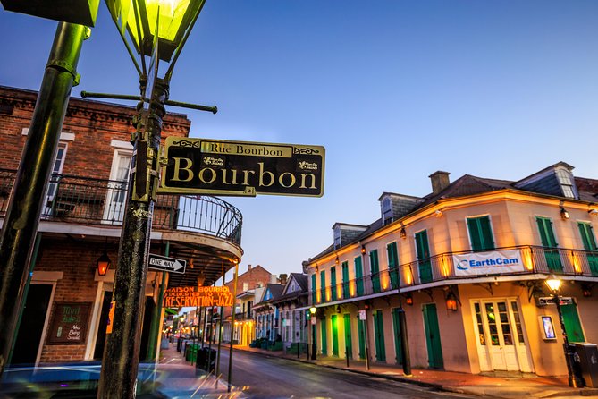 Adults Only Haunted Pub Crawl in New Orleans - Bourbon Street, Lalaurie Mansion, and the darker legends