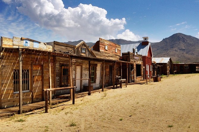Arizona Ghost Towns and Wild-West Day Trip from Las Vegas - Chloride, Arizona, and the remains of a mining town