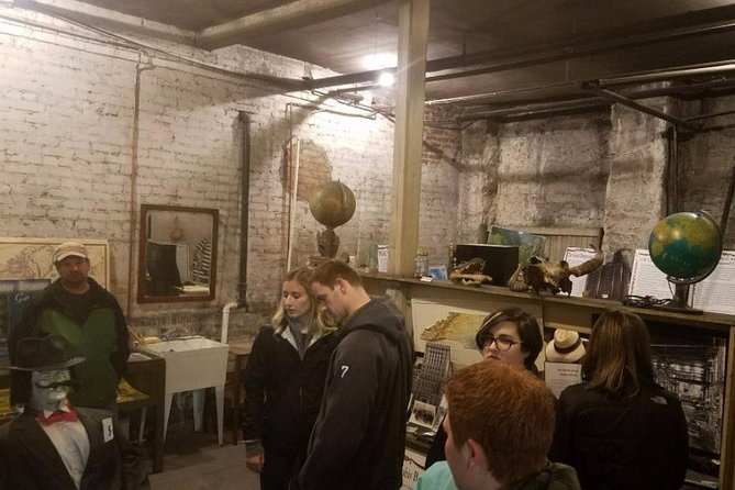 Asheville Night-Time Walking Ghost Tour - What this Asheville ghost tour is really like