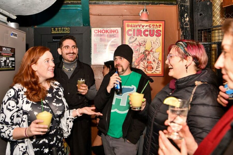 Asheville: Terrors, Boos and Booze Haunted Pub Crawl - Battery Park Hotel and the old Asheville mood