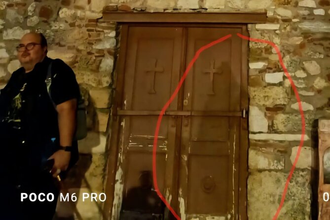 Athens Ghost Tour - Stratonos and the soldier who protected the flag