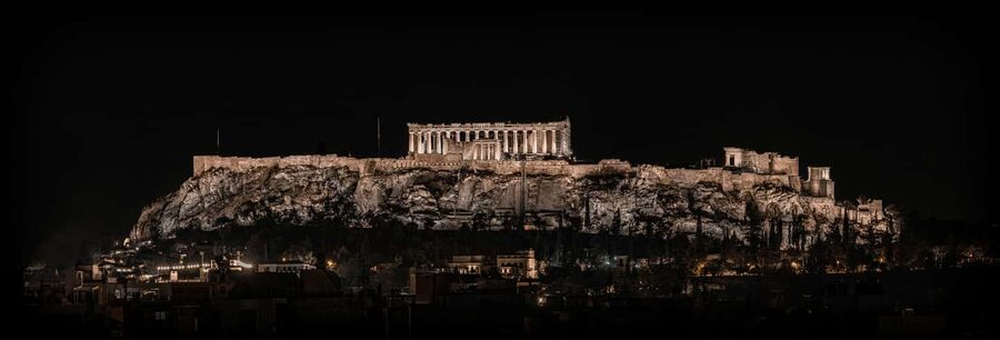 Athens Ghost Walk: Mystical Ruins & Ancient Legends - Why Athens feels different after sunset
