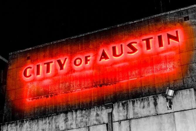 Austin Haunted Pub Crawl Walking Tour - Friends Bar and the Buffalo Billiards story