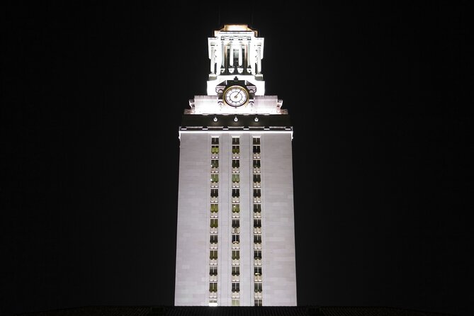 Austin Haunted Pub Crawl Walking Tour - The guides make or break the night