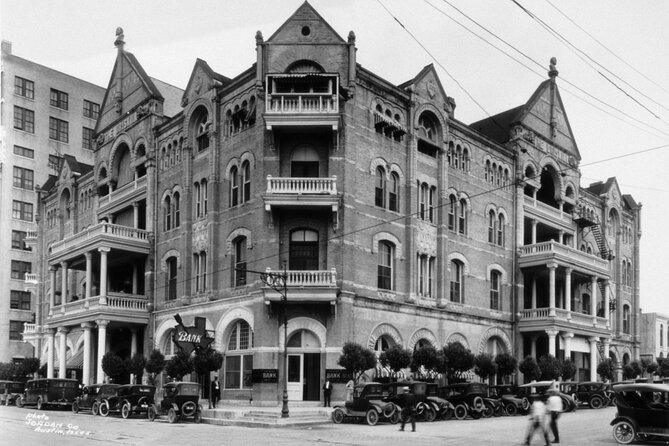 Austin’s Haunted Ghost & Murder Tour - Walking, Timing, and the Return to Your Car