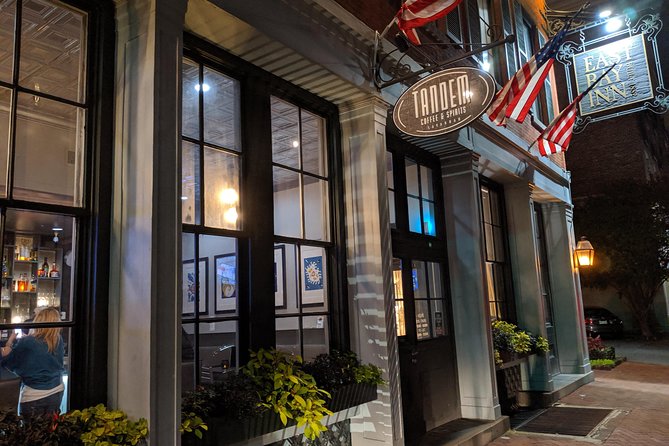 Bad Kitty Haunted Savannah Pub Crawl - Spooky, naughty ghosts - A relaxed route through the north historic district