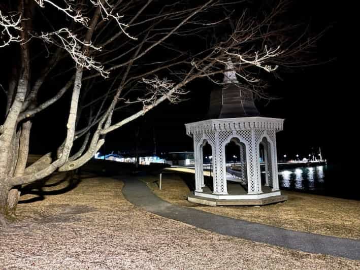 Bar Harbor: Haunted Ghost Walking Tour - Bar Harbor Inn and the old summer-resort town
