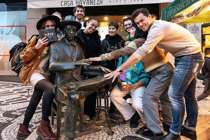 Barcelona Dark History Night Walking Tour With Drinks - Gothic Quarter streets and the surprise bar