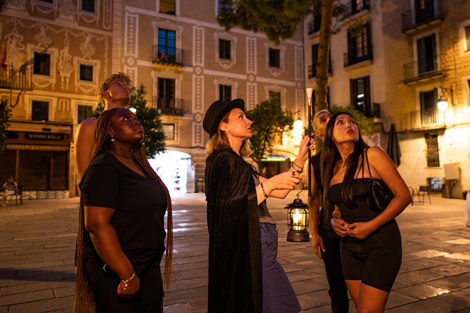 Barcelona Ghosts and Legends Gothic Quarter Tour - El Raval: a difficult opening story