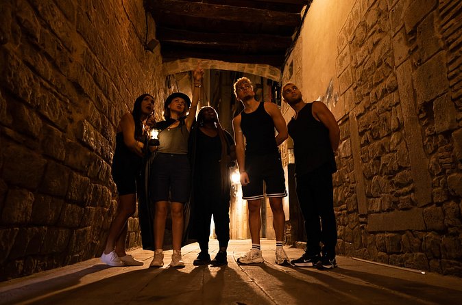 Barcelona Ghosts and Legends Gothic Quarter Tour - Santa Maria del Mar and the final tale
