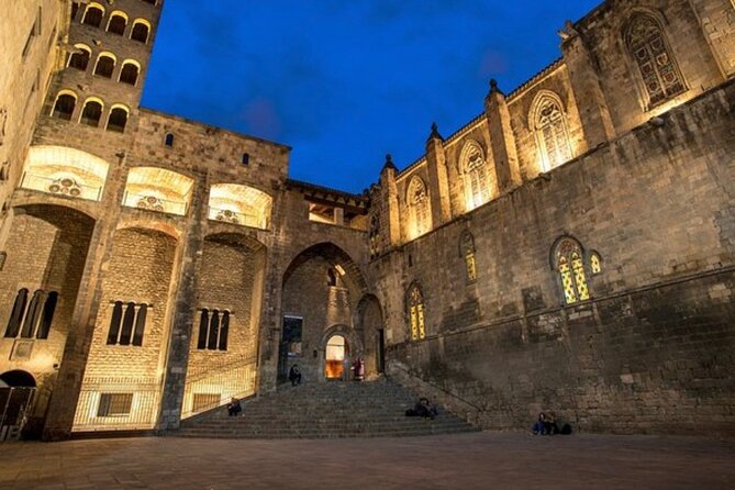 Barcelona Ghosts & Legends Tour - Pace, walking comfort, and practical fit