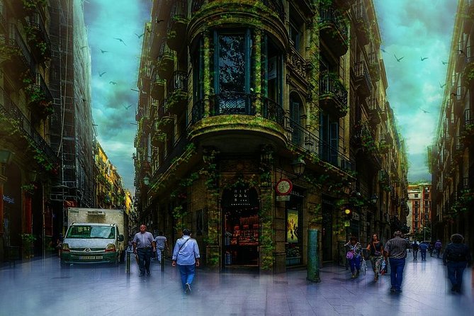 Barcelona Ghosts & Legends Tour - Family suitability and the tone of the material