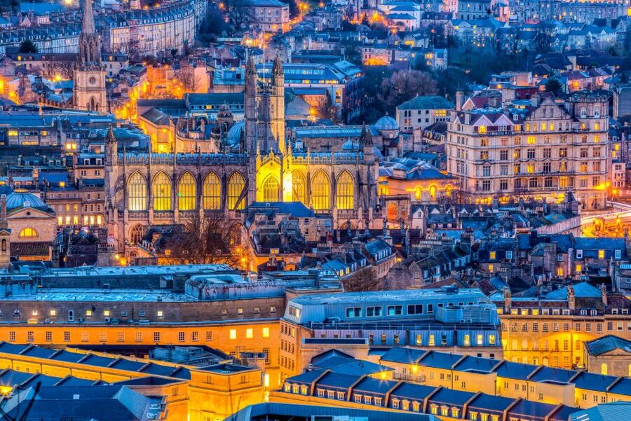 Bath: Guided Ghost Tour - Why Bath works so well after dark