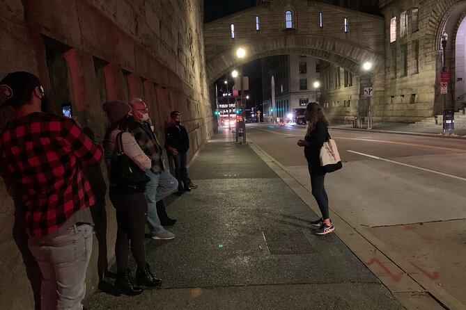 Black & Ghost Tour - The Pennsylvanian Brings Architecture Into the Story