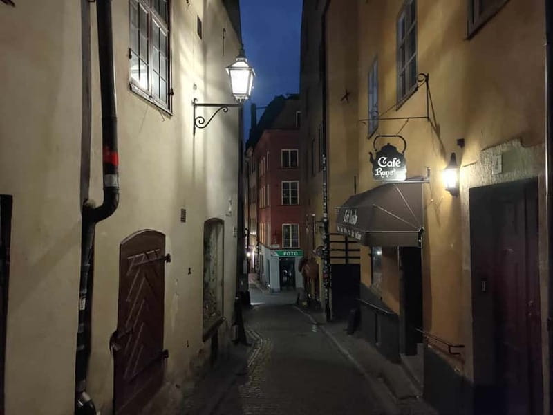 Bloody Stockholm: ghosts, horror and dark folklore 2h - What this tour is really about