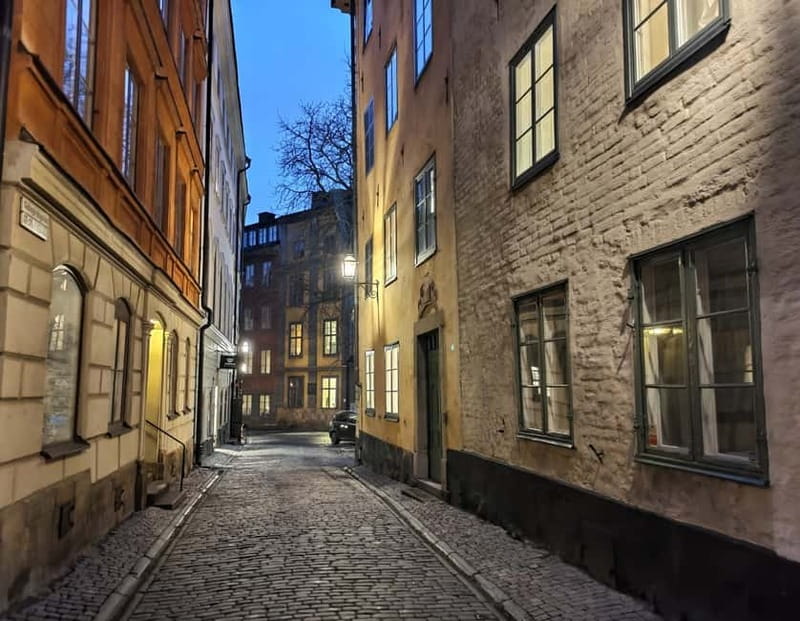 Bloody Stockholm: ghosts, horror and dark folklore 2h - The forest danger of Skogsrået