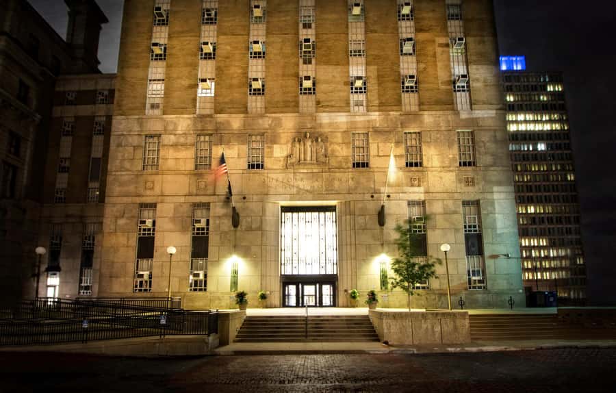 Boston: Boos and Brews Haunted Pub Crawl - Finishing at Granary Burying Ground