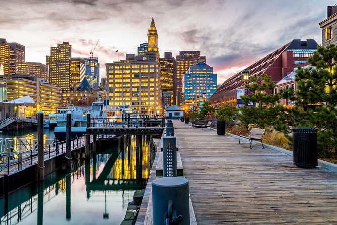 Boston Haunted Pub Crawl - Faneuil Hall, Peter Faneuil, and the Green Dragon stories
