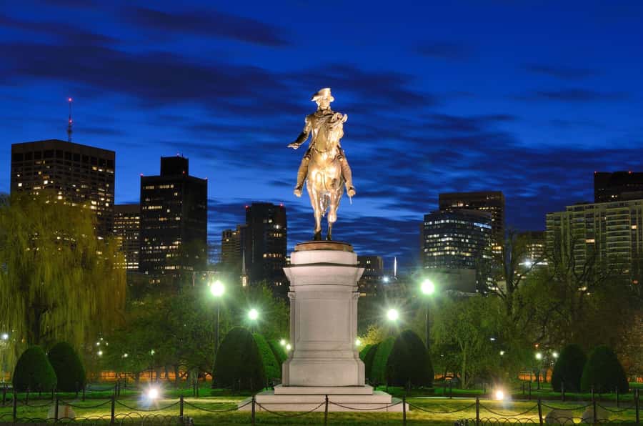 Boston: The Ghosts of Boston Tour - A ghost walk rooted in Boston’s founding years