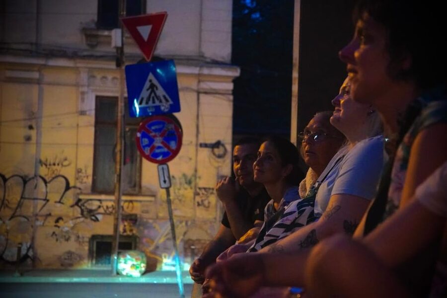 Bucharest: Ghost Stories & Romanian Mythology Walking Tour - Bucharest after dark, without the costume drama