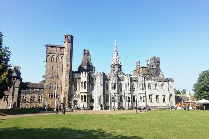 Cardiff Private Dark History Tour - House of Fraser and Cardiff’s place of execution