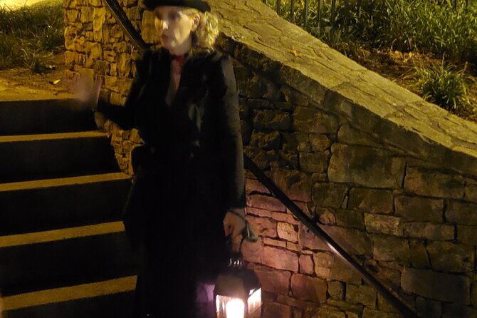 Carolina History and Haunts Charlotte Historical Ghost Walking Tour - The Indian path, Revolution, and Charlotte’s wider story