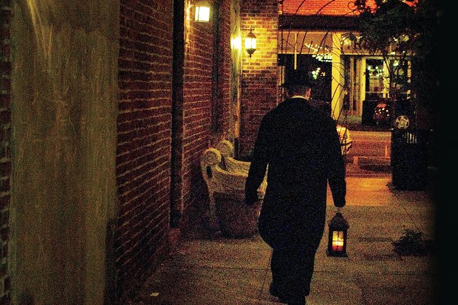 Carolina History & Haunts Greensboro Historical Ghost Tour - Why Greensboro’s past makes a good ghost story