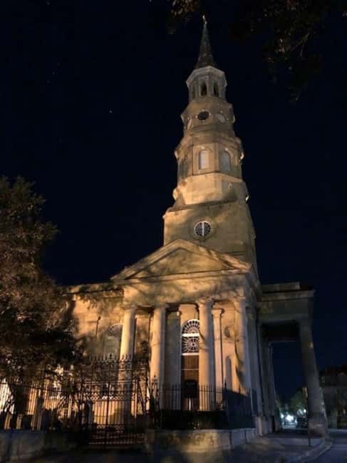 Charleston: City of the Dead Walking Ghost Tour - Graveyards, restless spirits, and a different kind of stop