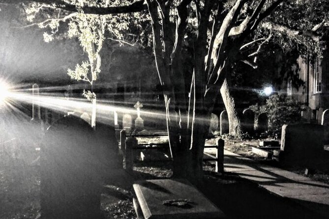 Charleston Dark History & Ghost Tour with Adam - Why this Charleston ghost walk feels different