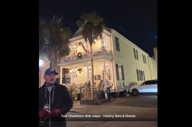 Charleston Dark History & Ghost Tour with Adam - Meeting Adam at Poogan’s Porch