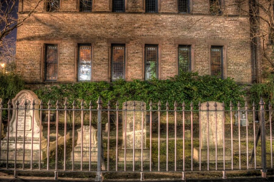 Charleston: Death and Depravity Ghost Walking Tour - True crime, scandals, and the people behind the legends