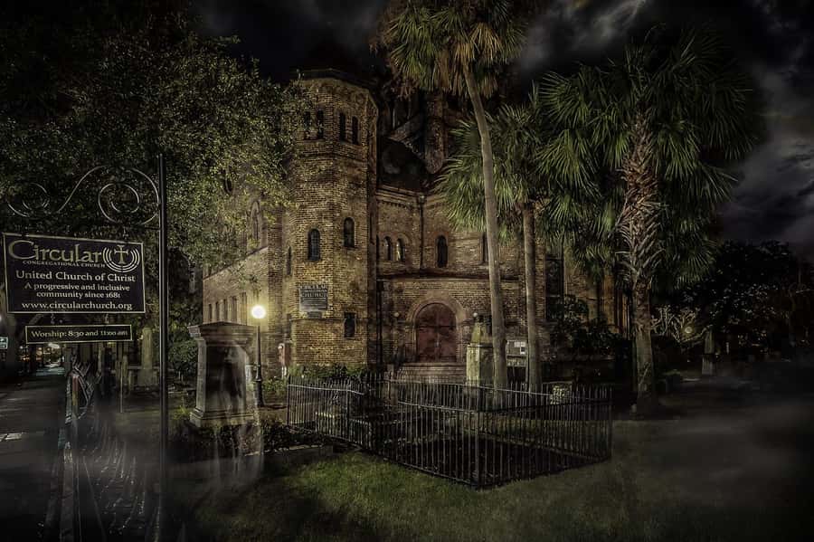 Charleston: Spirits & Spirits Haunted Pub Crawl - Bar Vaute adds a different setting