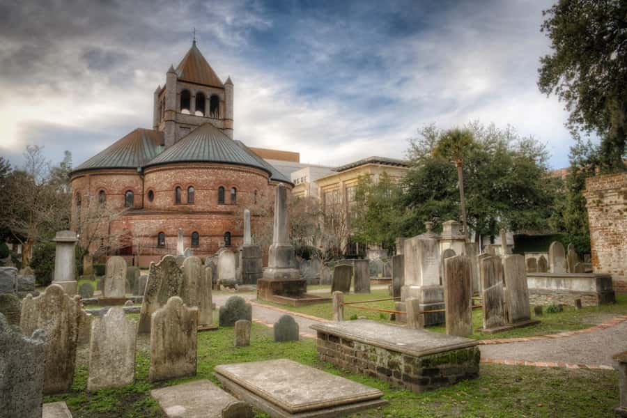 Charleston: The Ghosts of Liberty Guided Walking Tour - Should you book the Ghosts of Liberty Tour?
