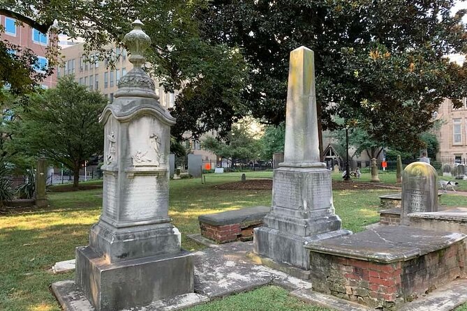 Charlotte's Only Southern Charm Haunted/True Crime Golf Cart Tour - Overcarsh House and a short, serious stop