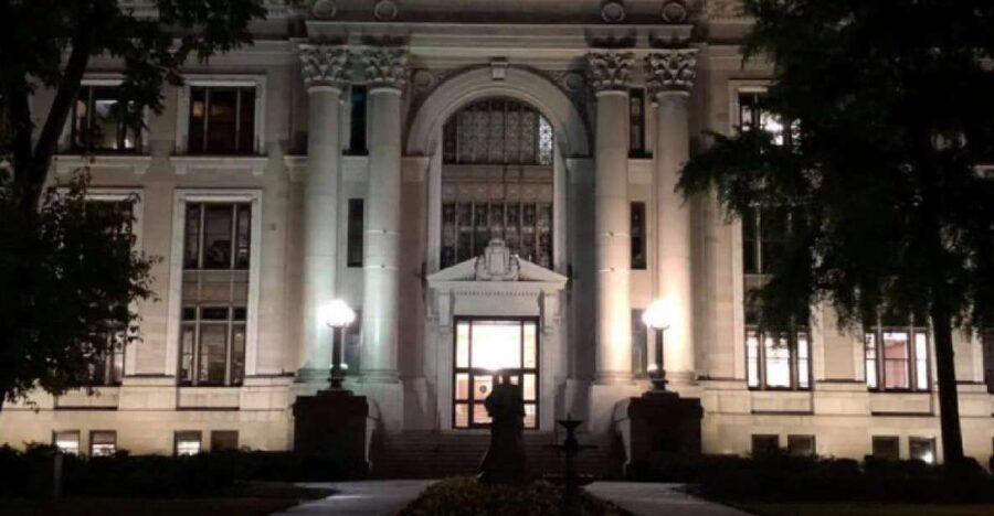 Chattanooga: Guided Ghost Walking Tour - The largest unmarked grave site in Chattanooga