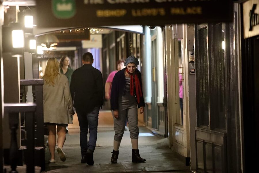 Chester: The Dead Good Ghost Walking Tour - A comic start outside the Pied Bull Pub