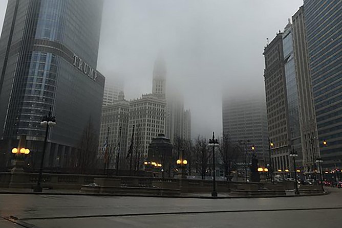 Chicago: Gangsters and Ghosts Walking Tour - Congress Plaza Hotel and the Al Capone connection