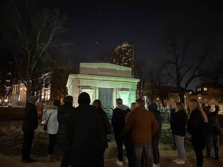 Chicago: Ghost Bus Tour of Haunted Locations - Starting at the Congress Plaza Hotel
