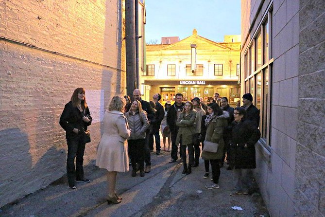 Chicago Hauntings Original Ghost Bus Tour - Why this Chicago ghost tour works best at night