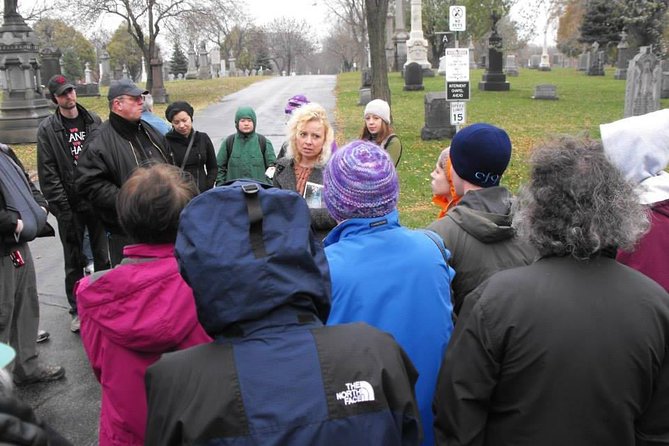 Chicago Hauntings Original Ghost Bus Tour - The old City Cemetery beneath Lincoln Park