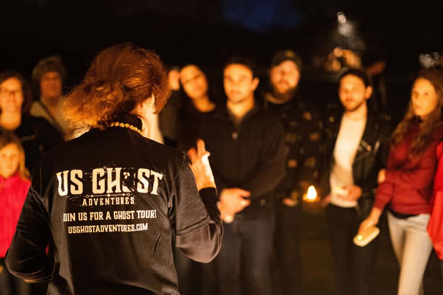 Cincinnati: Ghosts & Poltergeists Haunted Walking Tour - Why Washington Park gives the tour its best start