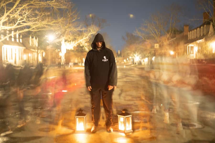 Cincinnati: Ghosts & Poltergeists Haunted Walking Tour - A one-hour walk with a steady pace